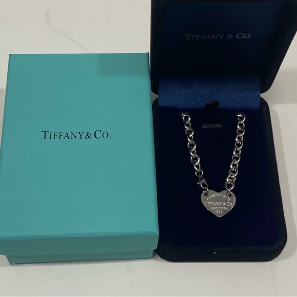 Tiffany & Co. Silver Heart Tag Bracelet